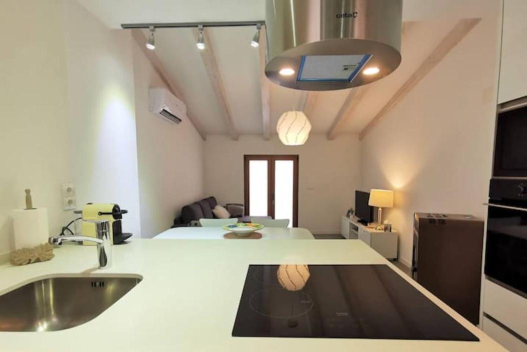 New! Renovated House With Terrace In Cambrils Villa Eksteriør billede